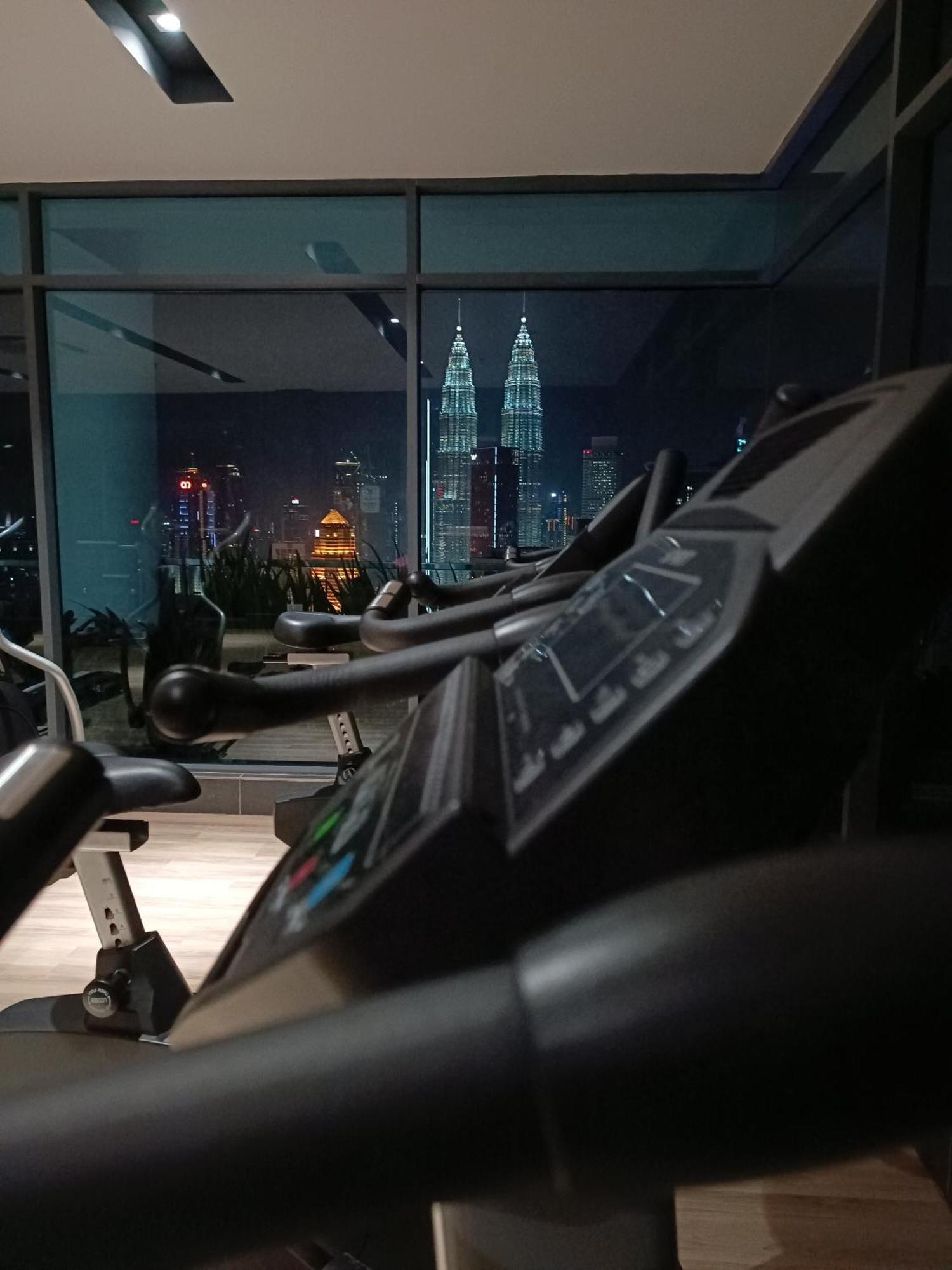 Pangsapuri Col 27b Klcc View & Infinity Pool View *