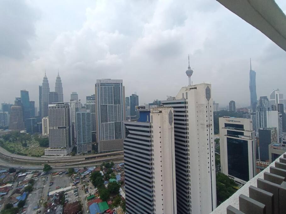 Apartment Col 27b Klcc View & Infinity Pool View Kuala Lumpur