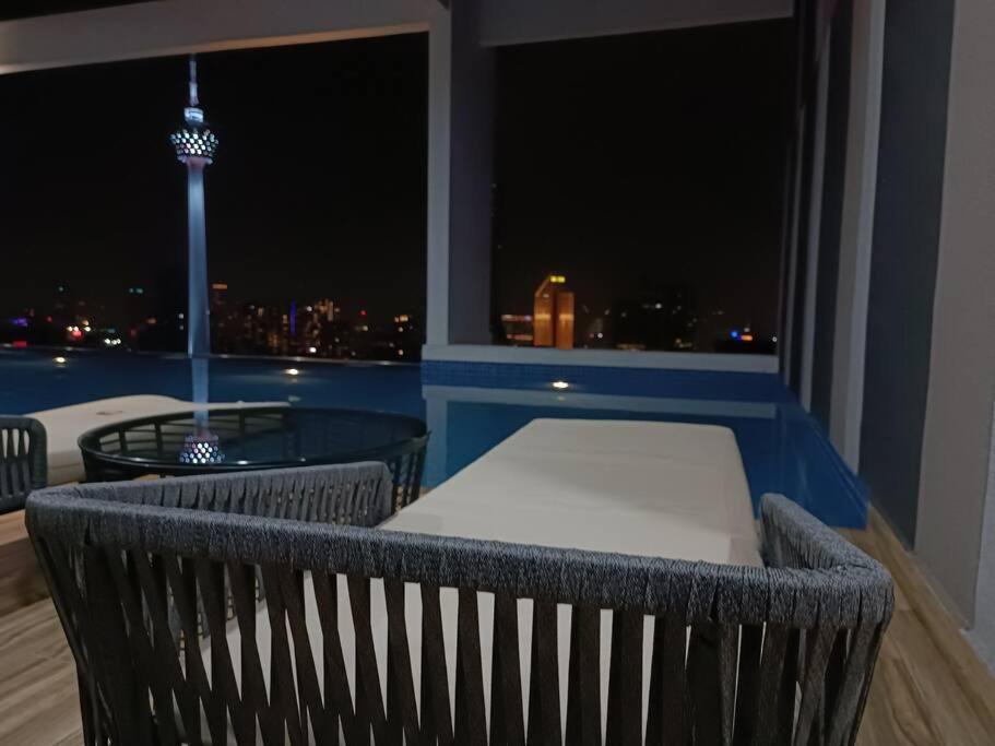 Col 27b Klcc View & Infinity Pool View Pangsapuri *